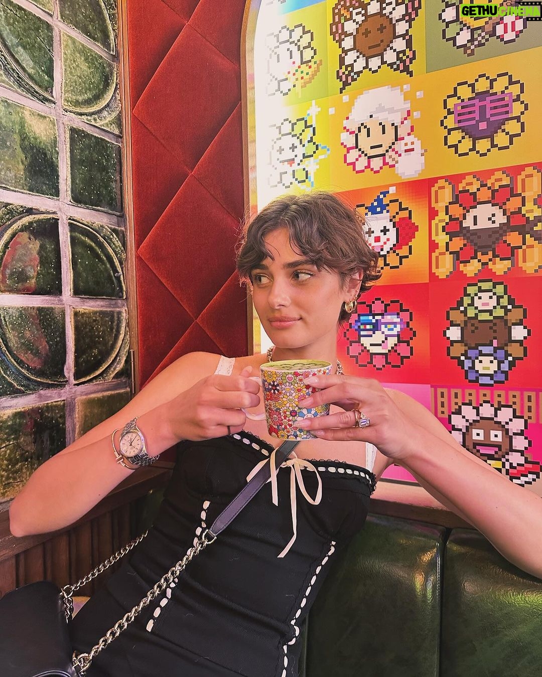 Taylor Hill Instagram - 🍯🌙 pt 5. Feels good being back in one of my favorite places! 🍜❤️🗼 Tokyo, Japan