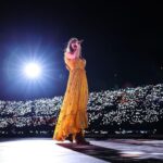 Taylor Swift Instagram - After years of wanting to play in Mexico City, just got to play 4 of the most unforgettable shows for the most beautiful and generous fans. Feeling so grateful for the memories we’re making together on this tour 🥹 TE AMO. 🇲🇽 📷: @hvivas24 @gettyimages