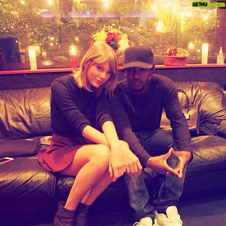Taylor Swift Instagram - Watching @kendricklamar create and record his verses on the Bad Blood remix was one of the most inspiring experiences of my life. I still look back on this collaboration with so much pride and gratitude, for the ways Kendrick elevated the song and the way he treats everyone around him. Every time the crowds on The Eras Tour would chant his line ‘you forgive, you forget, but you never let it… go!’, I smiled. The reality that Kendrick would go back in and re-record Bad Blood so that I could reclaim and own this work I’m so proud of is surreal and bewildering to me. I’m overjoyed to say that the Bad Blood Remix (featuring Kendrick Lamar) is available everywhere on the 1989 Deluxe Edition. 🫶🩵