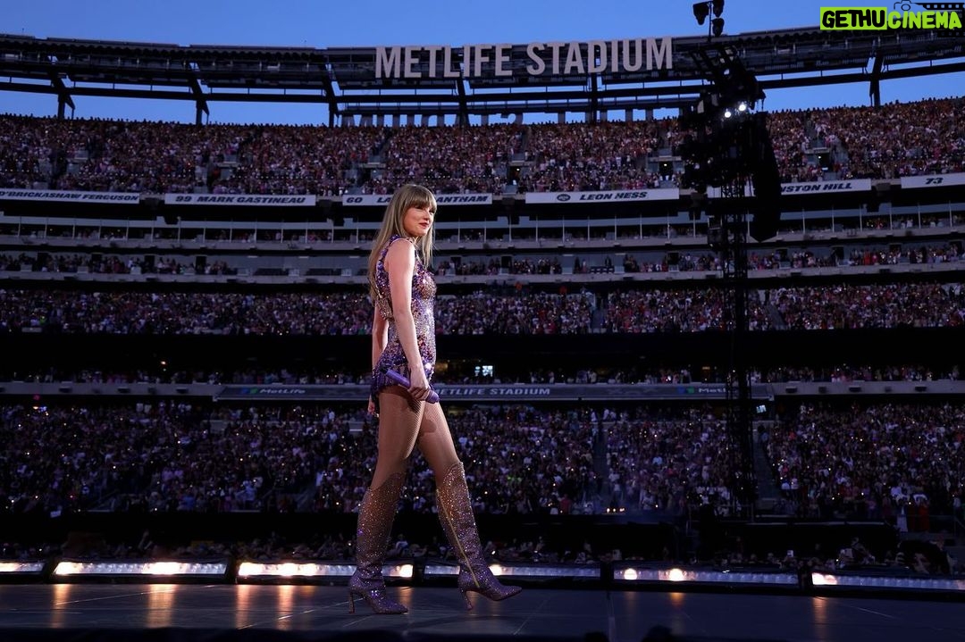Taylor Swift Instagram - Last night in Jersey was π€―πππͺπβ¨π₯ !!! The way the whole stadium screamed when Ice literally popped up unannounced π- Getting to world premiere the Karma music video I directed with my dancers who were in it - Playing Getaway Car with Jack and hearing everyone shout the lyrics - I love you @icespice I love you @jackantonoff I love you all in that crazy crowd last night - canβt wait to get back out there tonight βΊοΈ π·: @kevinmazur / @gettyimages / @mattswen