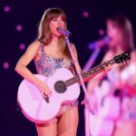 Taylor Swift Instagram - I miss you like it was the very first night. Good thing we’re about to go onstage and do the whole thing again tonight. See you 🔜 Glendale, Erazona☺️ 📷: @johnshearer, @kevinmazur, @kevincwinter, @gettyimages