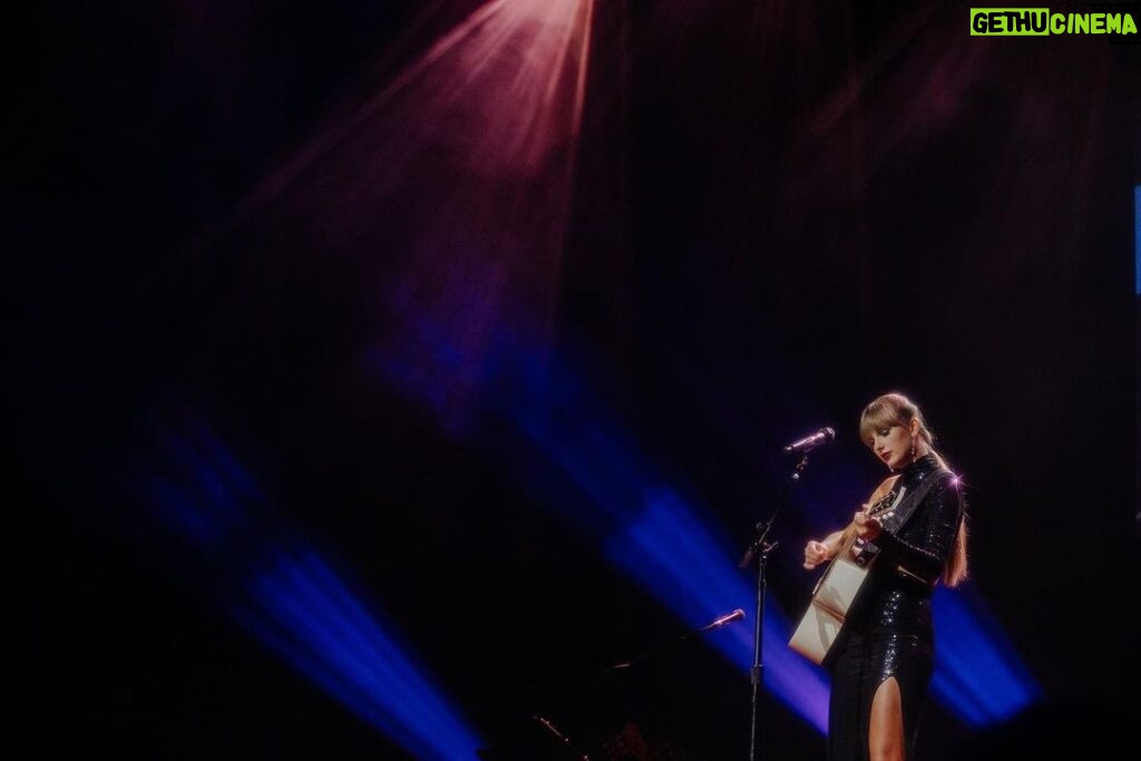 Taylor Swift Instagram - Wow… it felt great to play in Nashville last night. 🥹 Thank you @nsaiofficial and @theryman, @catherinepowell for taking this photo, and all the fans who showed up and screamed the words to all ten minutes of All Too Well.
