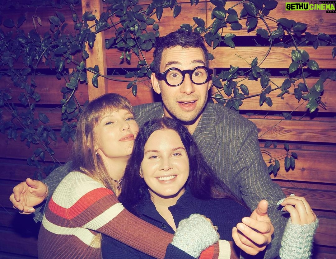 Taylor Swift Instagram - Midnights is a wild ride of an album and I couldn’t be happier that my co pilot on this adventure was @jackantonoff. He’s my friend for life (presumptuous I know but I stand by it) and we’ve been making music together for nearly a decade HOWEVER… this is our first album we’ve done with just the two of us as main collaborators. We’d been toying with ideas and had written a few things we loved, but Midnights actually really coalesced and flowed out of us when our partners (both actors) did a film together in Panama. Jack and I found ourselves back in New York, alone, recording every night, staying up late and exploring old memories and midnights past. We were so lucky to also work with our brilliant collaborators @sam_dew, @sounwave, Lana Del Rey, @jahaansweet, @keanubeats, William Bowery, and @zoeisabellakravitz. @sharp_stick was our excellent engineer. The wonderful and wise @bethgarrabrant took the album photographs. Midnights is a collage of intensity, highs and lows and ebbs and flows. Life can be dark, starry, cloudy, terrifying, electrifying, hot, cold, romantic or lonely. Just like Midnights. Which is out now