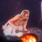 Taylor Swift Instagram - Andddd we’re back at it! Starting off the South American leg of The Eras Tour in Argentina = best decision possible. I can’t even express my gratitude to the Buenos Aires crowds. I’d never been to Argentina before and they gave us the most electric, magical memories. Thanks to the amazing fans whose show was postponed Friday for coming back Sunday and blowing us away with your passion and excitement. See you next weekend, Rio!! 💋🩵🔜 📷: @marceloendelli / @gettyimages