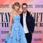 Taylor Swift Instagram - the whole clique snapped 🔥 📷: @johnshearer / @mattwinkelmeyer / @gettyimages / @johnphotography / @shutterstocknow / @cpizzello / @apnewsentertainment