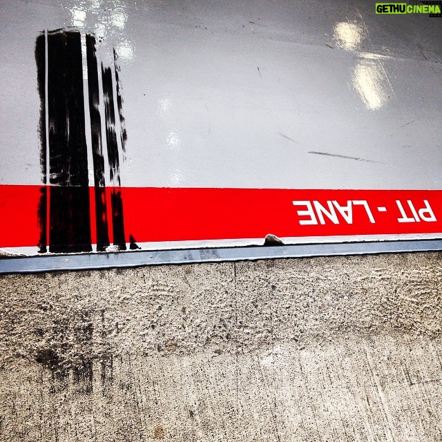 Ted Kravitz Instagram - McLaren make tracks, Suzuka 2015 鈴鹿サーキット