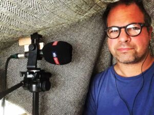 Ted Kravitz Instagram - Jenga blocks for precision mic position.
