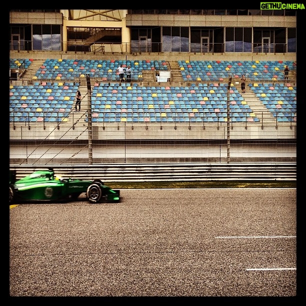 Ted Kravitz Instagram - Caterham, Bahrain 2014