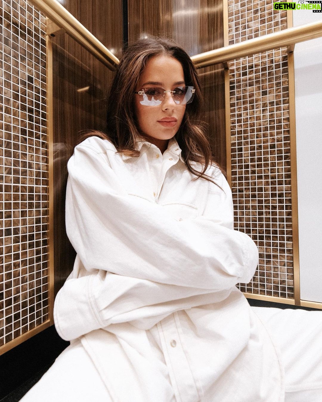 Tessa Brooks Instagram - F1 Vegas was a success 📸: @millzfilmz