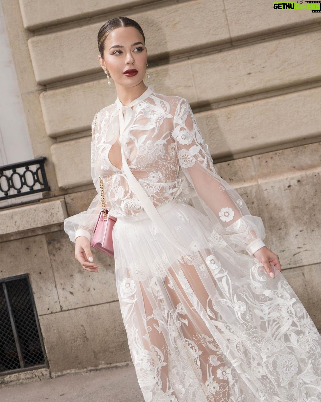 Tessa Brooks Instagram - always fun shooting with @annamuradas 🥰 Best last day in Paris @zuhairmuradofficial Paris, France