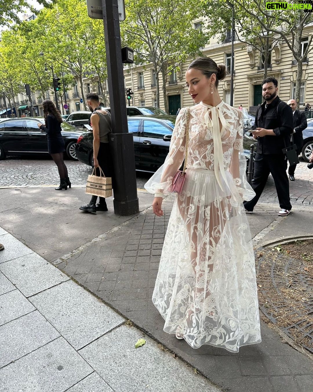 Tessa Brooks Instagram - always fun shooting with @annamuradas 🥰 Best last day in Paris @zuhairmuradofficial Paris, France