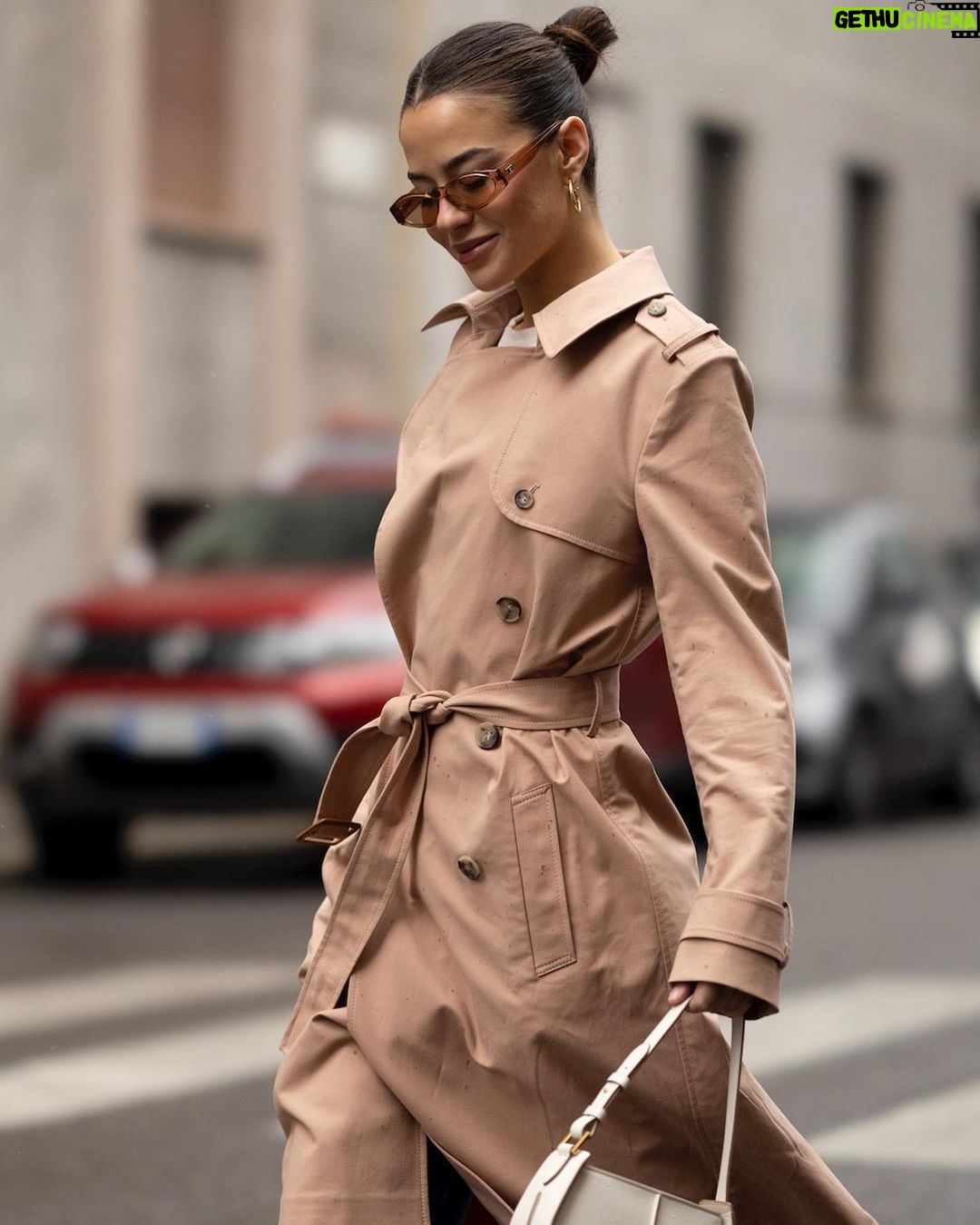 Tessa Brooks Instagram - Walkin around the streets of Milan in #Tods #TTimeless @tods