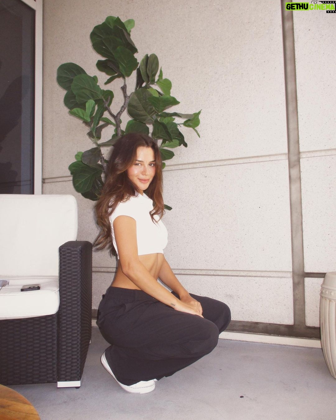 Tessa Brooks Instagram - ☯️ @alo Los Angeles, California