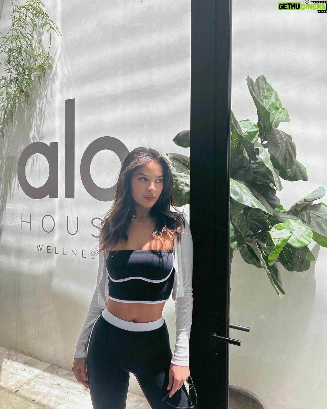 Tessa Brooks Instagram - lil @alo appreciation post 🤌 #alopartner