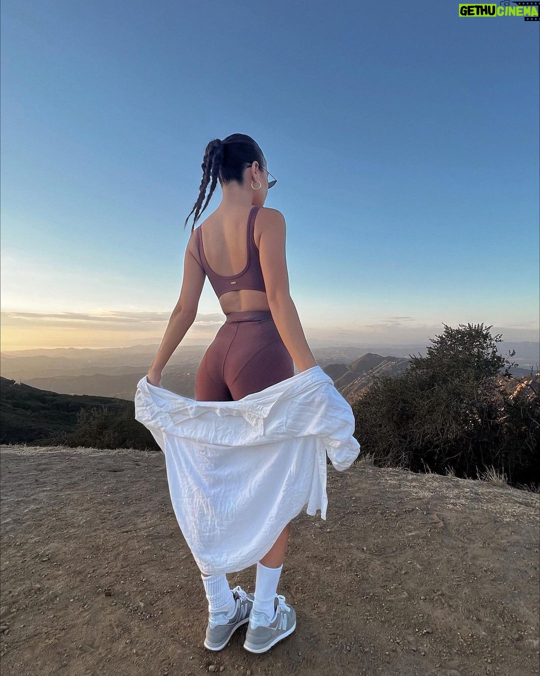 Tessa Brooks Instagram - My fav from the collection 🫶@lspace @revolve #lspacextessabrooks