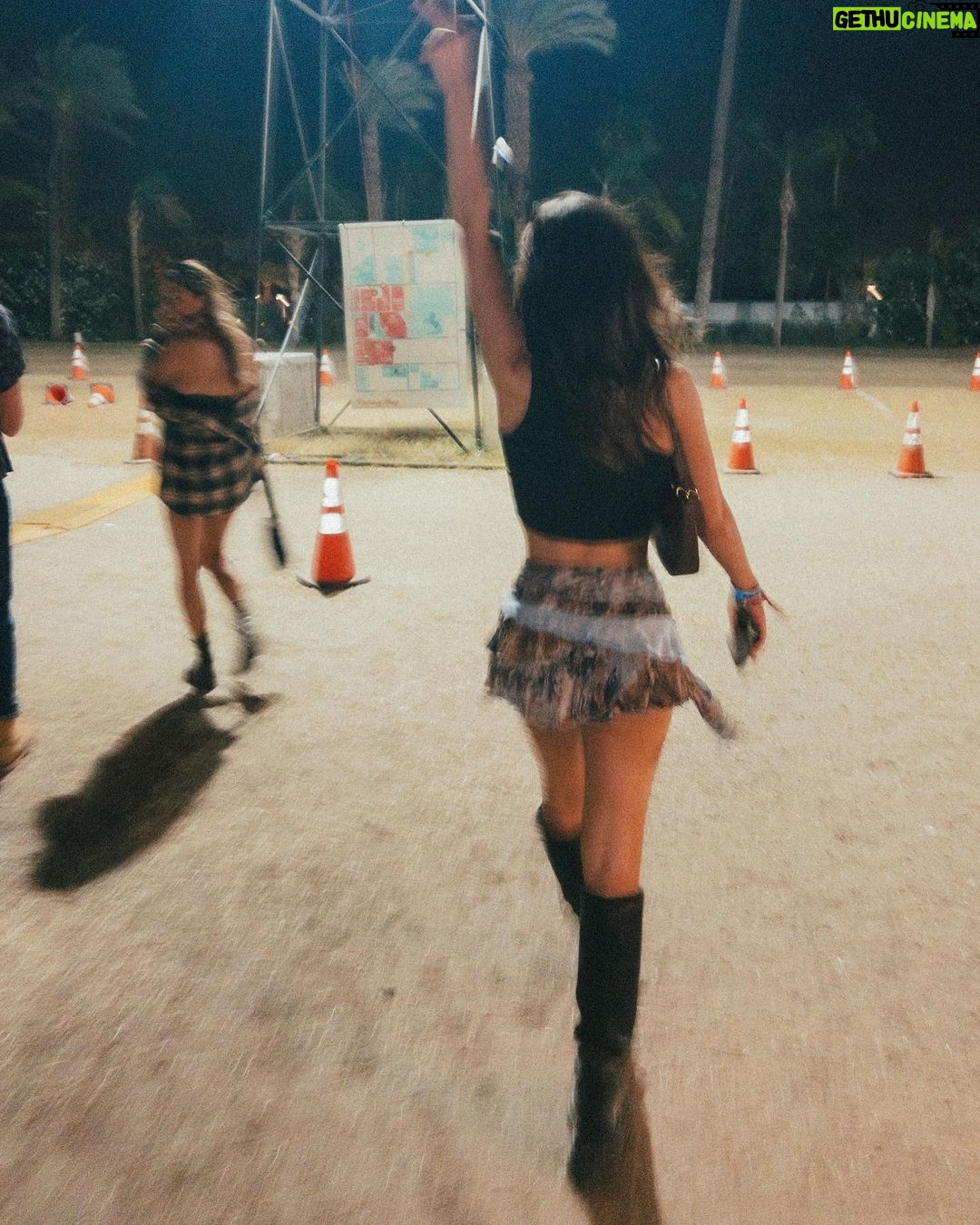 Tessa Brooks Instagram - If there was a stagecoach every weekend I think I’d be a regular