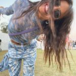 Tessa Brooks Instagram - Boy oh boy did I get my steps in this weekend 🏃‍♀️ 1st Coachella was a success with @guessoriginals @drinkhappyhour 🤝 now it’s time to fix my sleep schedule lmao Palm Springs Californina