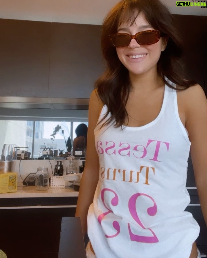 Tessa Brooks Instagram - finally feeling settled in my new place ☕️ shout out to da boyzzzz in slide two @roadwaymoving for making this such an easy move (Ps if ur moving use coupon code Tessa10) oh and I turned 23 🎉 shout out to my mom for the shirt