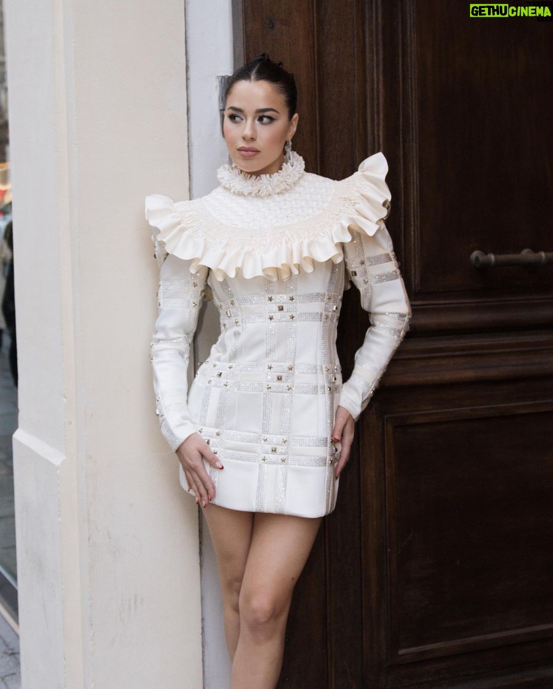 Tessa Brooks Instagram - An incredible Paris couture week with @hautecoutureweek #HauteCoutureWeek 🩶 the start of many posts from this trip 📸: @annamuradas Paris, France