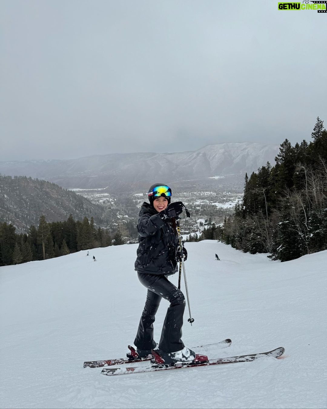 Tessa Brooks Instagram - Many perfect moments on this trip @perfectmomentsports