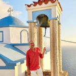 Thanasis Alevras Instagram - Ξυπνήστε ωρέ!!! Βαράνε οι καμπάνες. Σήμερα της Παναγιάς. Να’ χουμε υγεία, καθοδήγηση και Προστασία. Χρόνια πολλά σε όλους κι η Παναγιά μαζί μας. ✨ #15αυγουστος