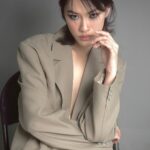 Thasorn Klinnium Instagram - 👽 Shoot by @kys.kyoyos MUA @fonggbeerr Hair @nenaenos_tp Stylist @blbelle Spacial thanks @chaaanika @blackswan.hm @sxjper