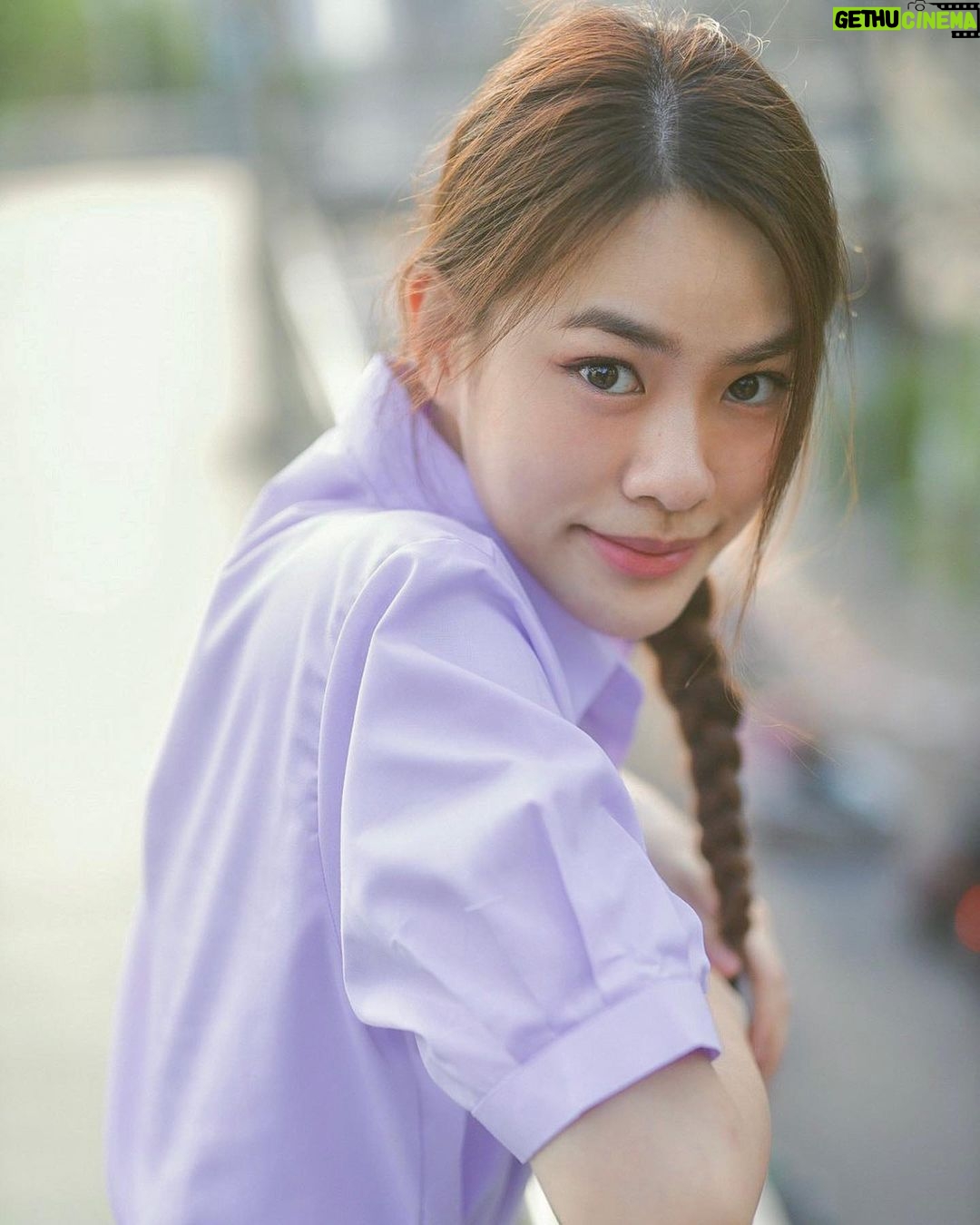 Thasorn Klinnium Instagram - มีนาขอตัวไปเรียน👧🏻✍🏻