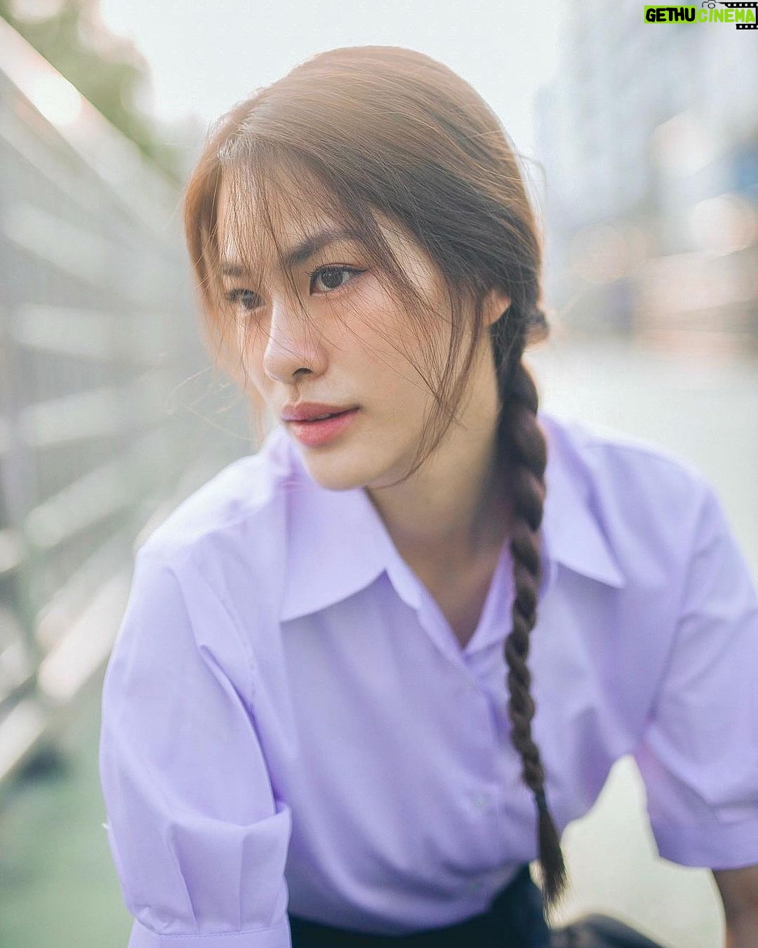 Thasorn Klinnium Instagram - มีนาขอตัวไปเรียน👧🏻✍🏻