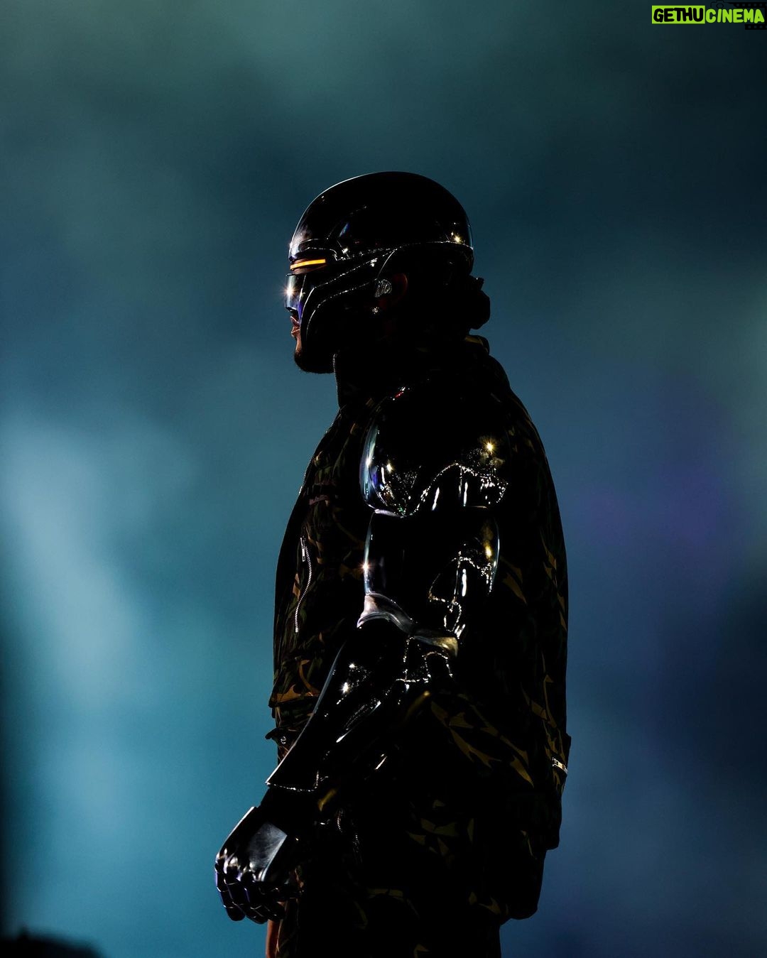 The Weeknd - 1.6 Million Likes - m€xic0 2 :: tonight