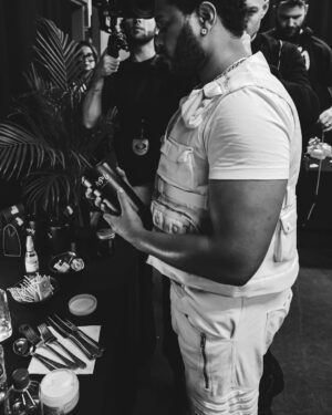 The Weeknd Instagram - 🏋🏾☕️