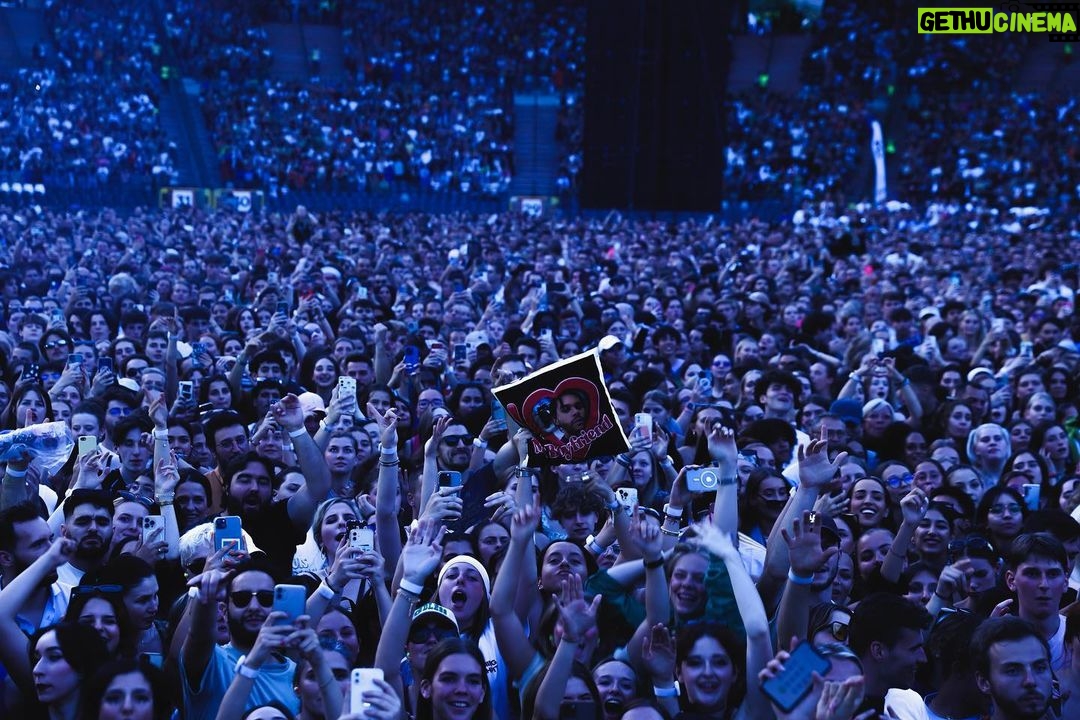 The Weeknd Instagram - 🛡️⚔️ Brussels part 2 tonight Brussels, Belgium