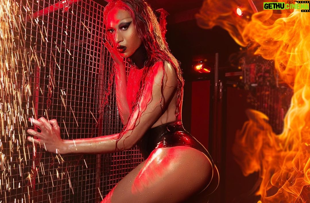Tia Kofi Instagram - If Hell is a party, put me on the GUESTLIST π₯π GuestList 13.10.23 Presave link in bio . . . Photo @cesar_eft Retouch @pinkdot_retouch Location @sweatboxsoho Wearing @fetishdaddygear @libidex #newmusic #latex