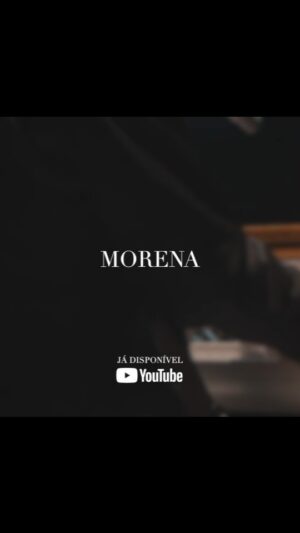 Tiago Bettencourt Instagram - Amigos, é com muita alegria que anuncio o lançamento do vídeoclip do primeiro single do volume 1 do meu disco ao vivo no Coliseu dos Recreios que sai já amanhã. É uma versão despida da canção "Morena". O video, magnificamente captado e realizado pelo meu querido amigo @arlindocamachophoto e a sua equipa, é um primeiro olhar intimista para um momento especial desta noite tão intensa gravada a 22 de Dezembro de 2022. Espero que gostem, do video e da versão. Amanhã é dia de disco novo ⚡️

@metronomo_mgmt 
@lazarus_agency 
@coliseudosrecreios