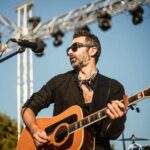 Tiago Bettencourt Instagram - No passado sábado, leve concerto de fim de tarde no Campus da Universidsde de Aveiro @aauav_