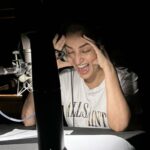Tisca Chopra Instagram – Dubb BTS 

The shit that goes down in the making of a film .. 

#actor #actorlife #voice #sound #bts #film #dubb