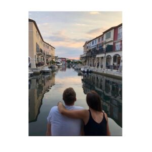 Tom Austen Instagram - 7 years and one lockdown later and still the most important celebration of the year.
Happy international @alexandrapark1 day to you all and Happy Birthday to the funniest bloke I know and the best mate a boy could ask for. 
We might be very far apart this year but I can’t wait to see you again and get back out there with you mate.
Regards, Tim x
