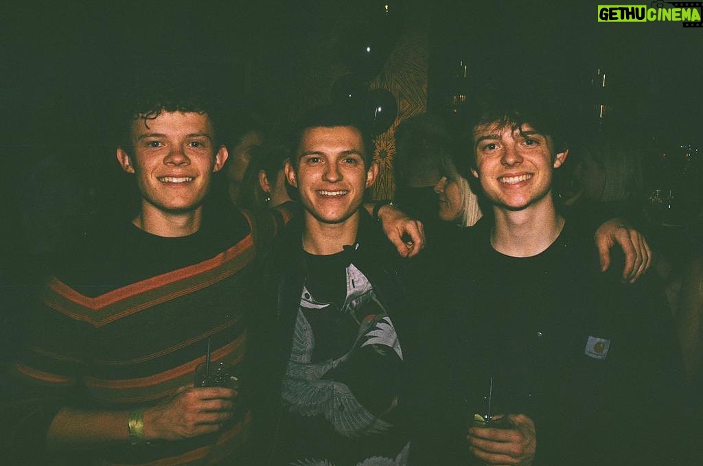 Tom Holland Instagram - Fuck me... we’re handsome 😂