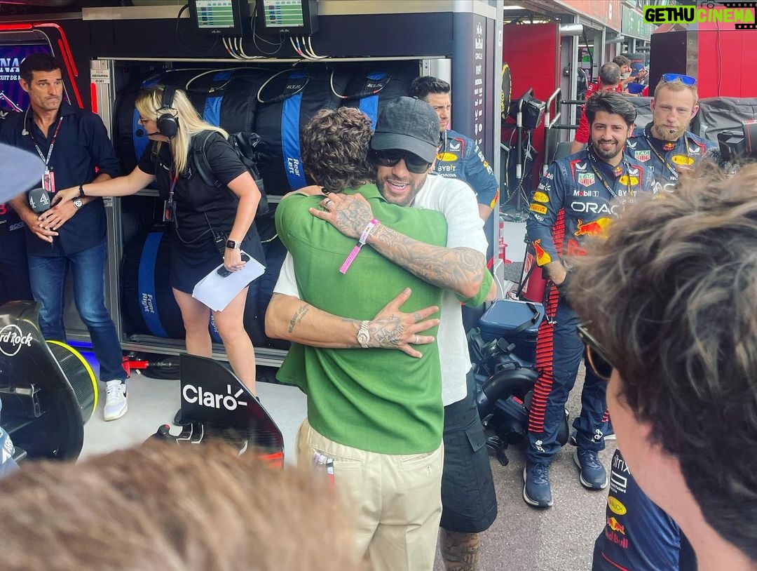 Tom Holland - 6.2 Million Likes - Nothing better than sharing weekends like this with your family. Love you lads ❤️ thanks @tagheuer for having us. See you next year 👀
