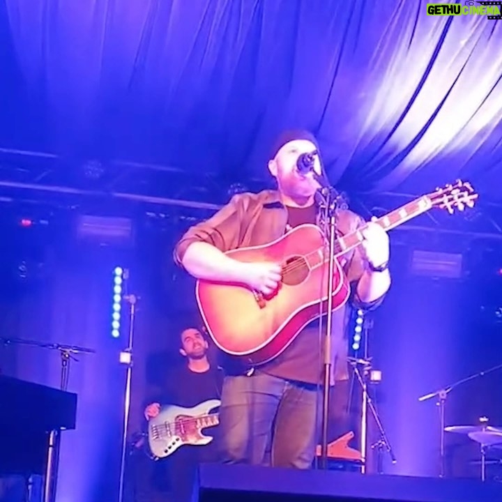 Tom Walker Instagram - Having such an epic time on tour, feels so good to be back on stage. Here's a couple of clips and random bits from along the way 😘