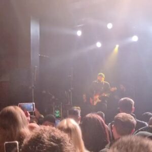 Tom Walker Instagram - Having such an epic time on tour, feels so good to be back on stage. Here's a couple of clips and random bits from along the way 😘