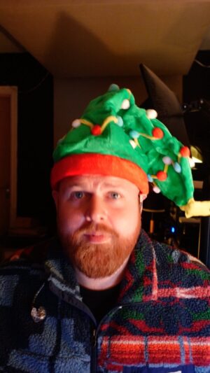 Tom Walker Instagram - It’s tiiiime, sorry for a depressing spin on the this #ChristmasCover 🎄
Which one shall I do next? #MerryXmasEverybody #ChristmasSongs #slade