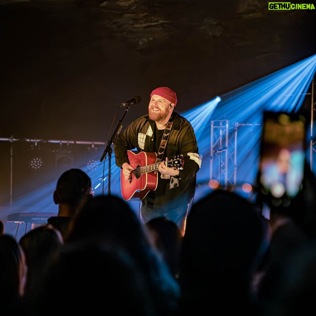 Tom Walker Instagram - My best pal Toby takes photos at all of my shows, finally had the chance to sit down and comb through my favorites. Here's an excellent selection from the 2023 Toby vaults! Buzzing to re-live this and hit the road again for my biggest tour to date in April 2024!! Who's coming down?? Shout out to my boy @tobyyeo he's such a talented photographer.