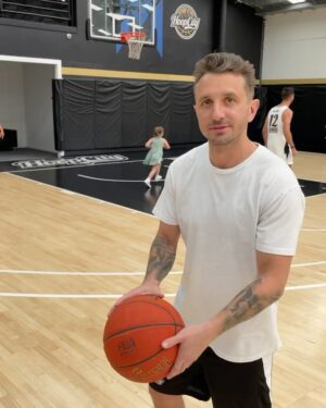 Tommy Little Instagram - Practice how you plan to play. (Note: these were the only two shots I took for the day and there were definitely none when I missed and had already turned to the crowd to celebrate) Thanks to @melbunited and @hoopcityau for having us today for the celebrity match. Can’t wait for the season opener tomorrow night 🙌🏻