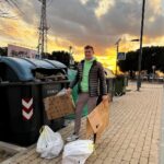 Toni Kroos Instagram - Eine fast aktuelle Folge - inklusive Erklärung warum ich nicht nach Liverpool reisen konnte, oder doch? Naja man kann ja nie wissen. Was wir aber wissen: Opa verarscht man nicht - wer das aber versucht hat, erklärt er höchstpersönlich, inklusive drastischer Maßnahmen für die Zukunft! Außerdem hab ich für meine Reise ins normale Leben die Mülleimer Madrids ins Auge gefasst und wir haben über Wolfsburg-Trikots, Leibgerichte und schlechte Mitspieler gesprochen. Hört einfach selbst in der neuen Luppen-Folge mit dem Namen „Enkeltrickbetrüger? Nicht mit Opa!“ bei @applepodcasts oder @spotifyde ✌🏼 @felixkroos23 @studiobummens