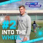 Toni Kroos Instagram - Aaron from India won last years challenge and came to Madrid to train with me 🙏 Now it’s time for #kickinto23 and for you to win a training with me ⬇️ Upload your best Trickshot to Instagram AND Toni Kroos Academy App 📲 Tag the Academy and put #KickInto23 🙏 #kroos #football #kickinto22 #realmadrid #challenge #newyear #fussball #futbol