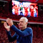 Toni Kroos Instagram - Schon lange einer meiner absoluten Wunschgäste für unseren Podcast. Jetzt war es soweit! Einfach mal Luppen mit Christian Streich ist online!!! Wie und warum funktioniert das System SC Freiburg? Wie würde sich Christian Streich aus Sicht der Schiedsrichter beschreiben? Sehen wir ihn nochmal woanders? Und was führte zum Krach zwischen dem A Jugend Trainer Freiburgs Streich und dem A Jugend Trainer Rostocks Roland Kroos? All das und noch so viel mehr gibts jetzt zu hören u.a. bei Apple und Spotify! Viel Spaß ✌🏼