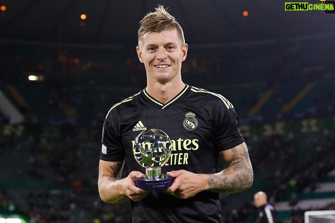Toni Kroos Instagram - what an atmosphere tonight. Celtic fans are special. great start into the CL season!