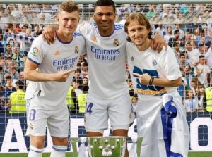 Toni Kroos Instagram - Swipe left - you won‘t find a lost final in this combination. Says it all! Gonna miss it. Gonna miss you.