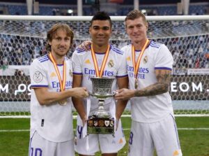 Toni Kroos Instagram - Swipe left - you won‘t find a lost final in this combination. Says it all! Gonna miss it. Gonna miss you.