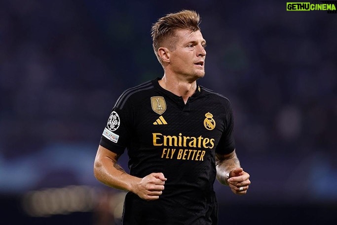 Toni Kroos Instagram - Big W in CL game number 100 for @realmadrid!